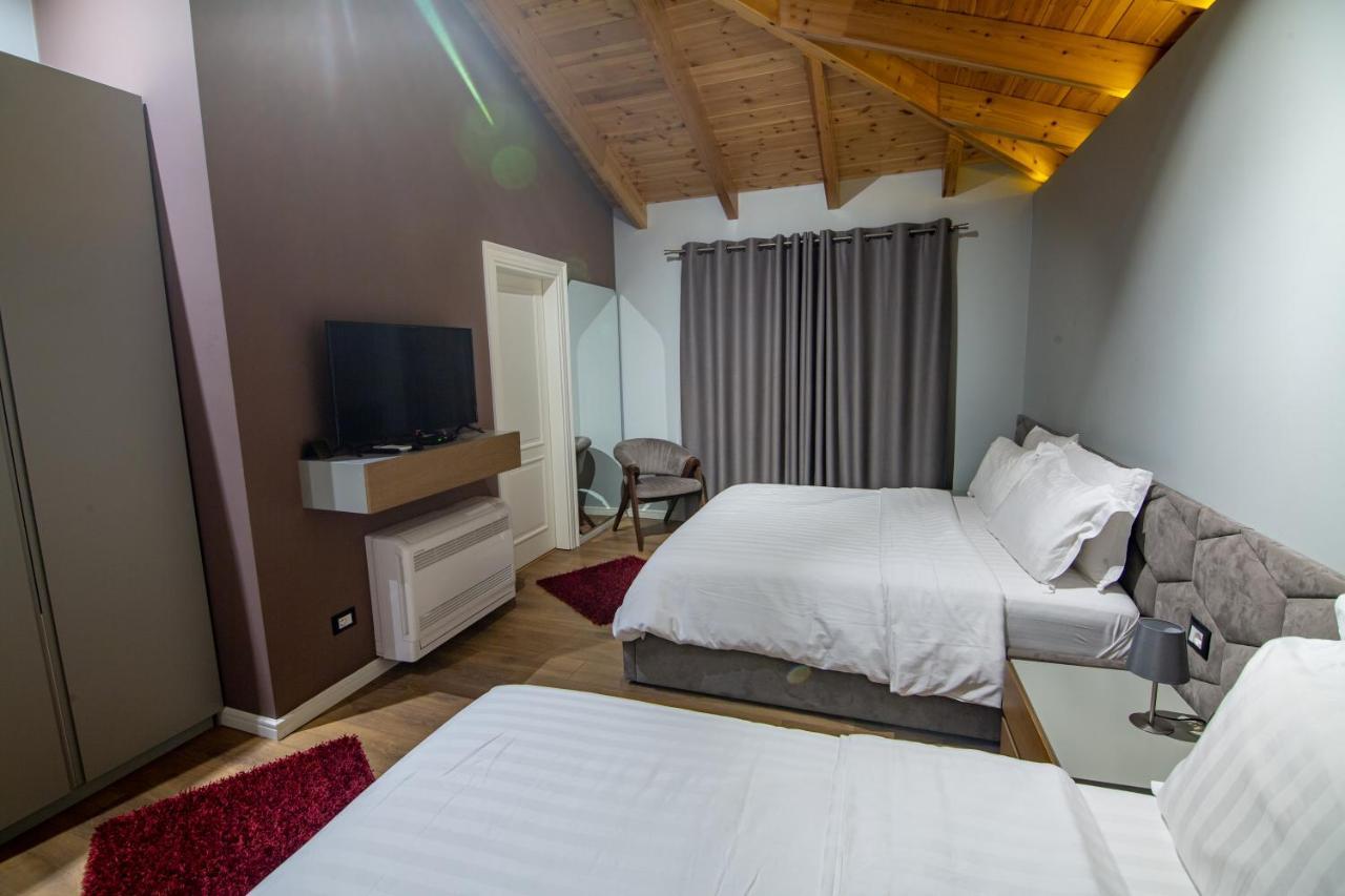 Tree Hotel Korcza Zewnętrze zdjęcie